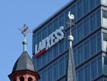 Seit dem 1. August 2013 steuert der Spezialchemie-Konzern Lanxess offiziell seine weltweiten Geschäfte vom Kölner Lanxess Tower aus