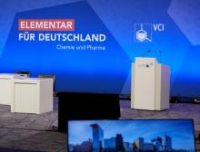 Der VCI hat auf seiner Mitgliederversammlung in Düsseldorf Wahlen zum Vorstand und zum Präsidium durchgeführt. Die Veranstaltung fand in virtueller Form statt